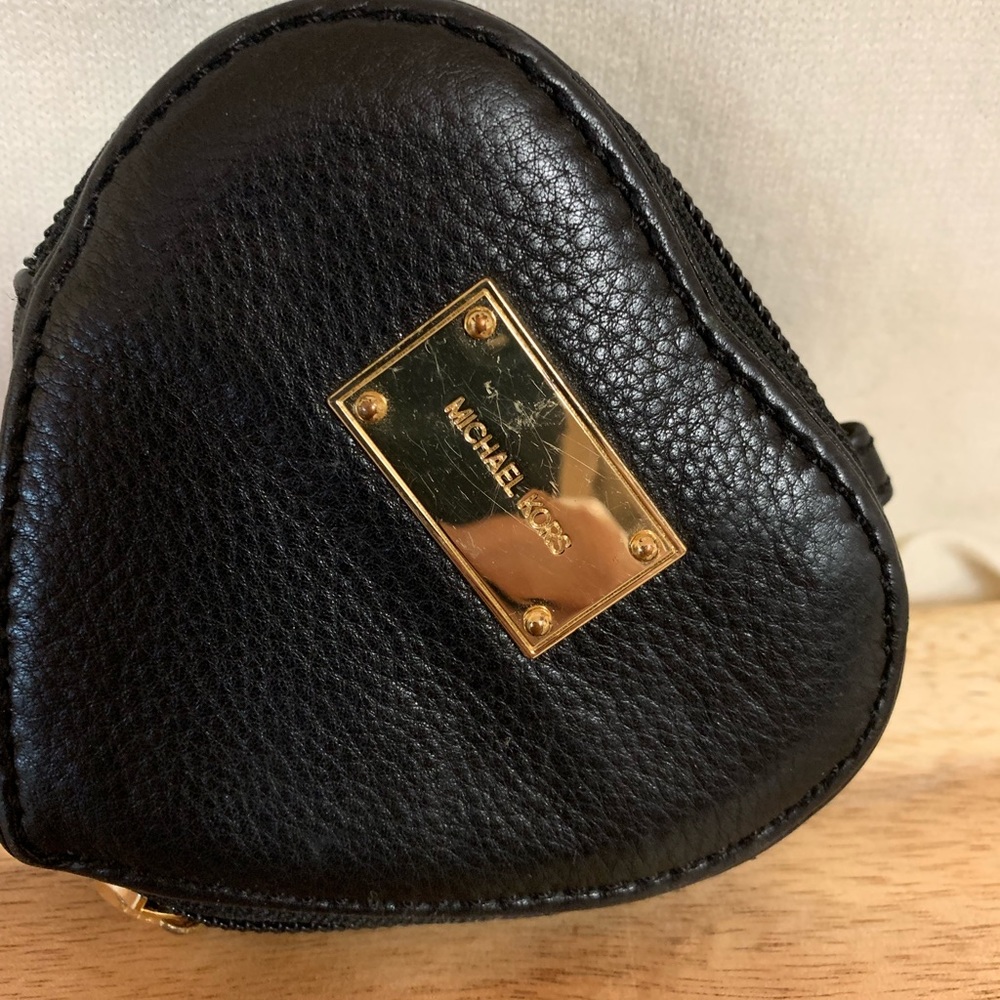 Michael kors heart coin pouch